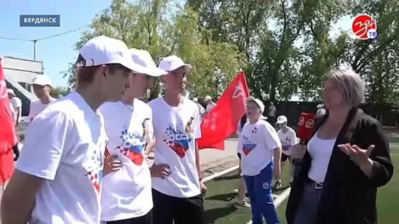 В честь 80-летия Великой Победы в Бердянске состоялся спортивный забег. АНО "ЗаМедиа"