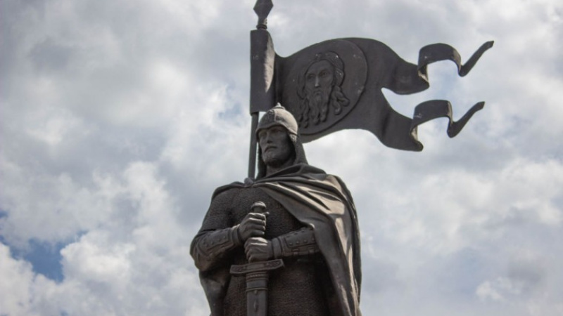 В Мелитополе отметили 805-летие со дня рождения Александра Невского. АНО "ЗаМедиа"