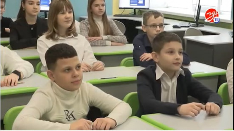 Школьники Запорожской области учатся цифровой грамотности. АНО "ЗаМедиа"