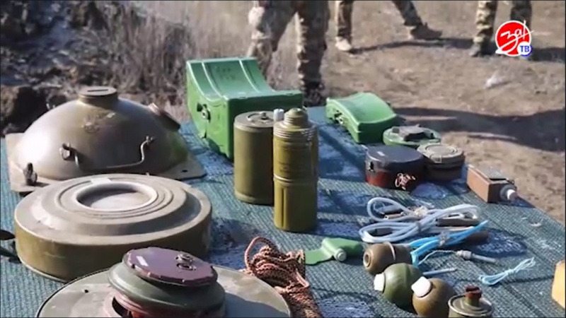 Сотрудники СК и военной полиции проводят занятия по расследованию преступлений. АНО "ЗаМедиа"
