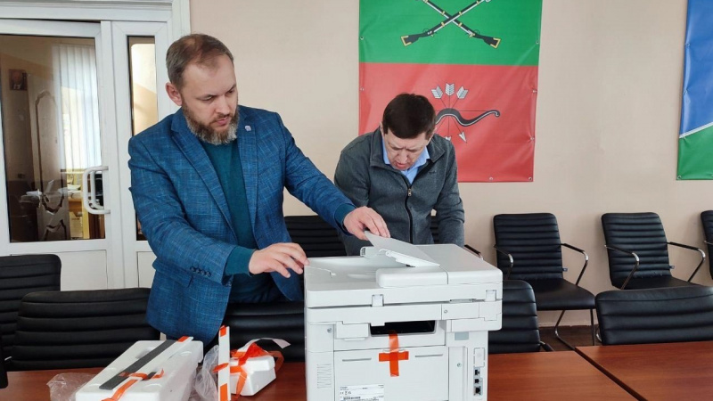 Представители Минцифры Марий Эл передали оргтехнику Куйбышевскому округу. АНО "ЗаМедиа"
