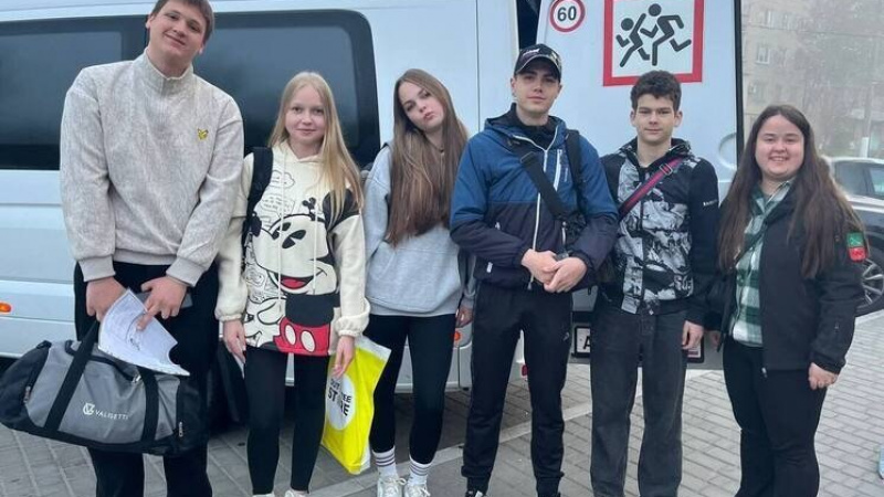 В Ростове-на-Дону прошел межрегиональный патриотический слет активистов движения «Пост №1». АНО "ЗаМедиа"