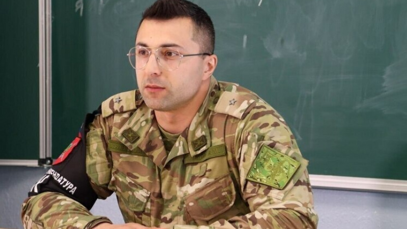 Мелитопольские школьники встретились с героем СВО и написали письма бойцам. АНО "ЗаМедиа"